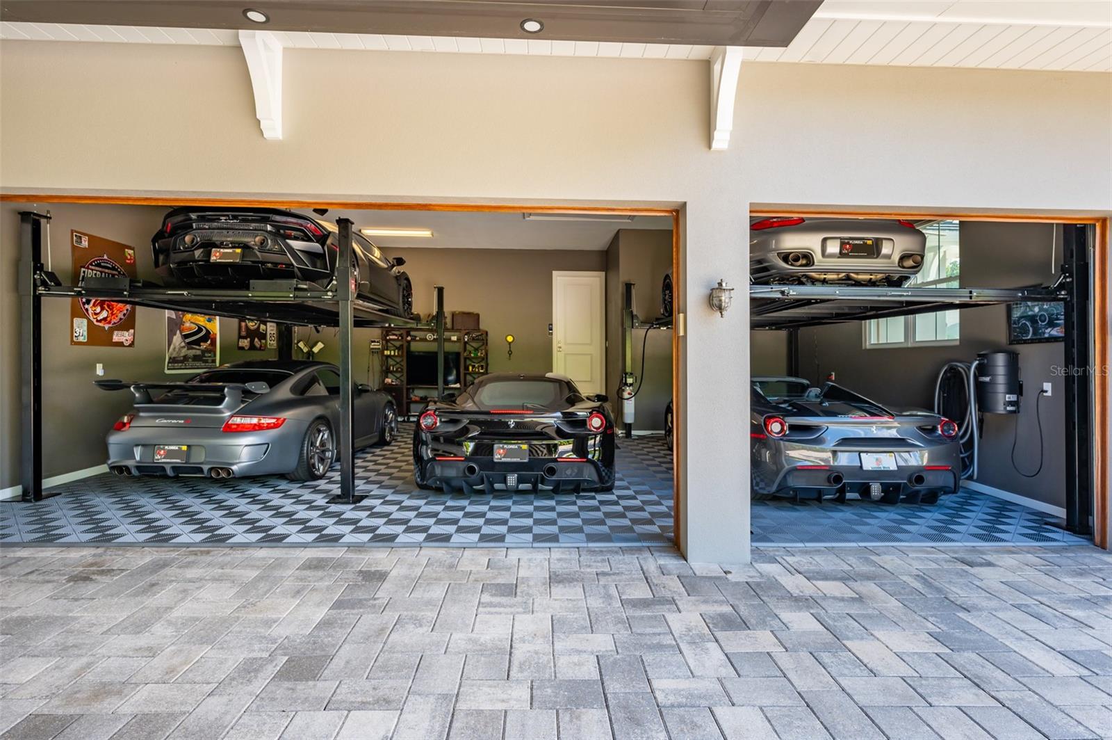 ACREAGE & UNREC - Residential