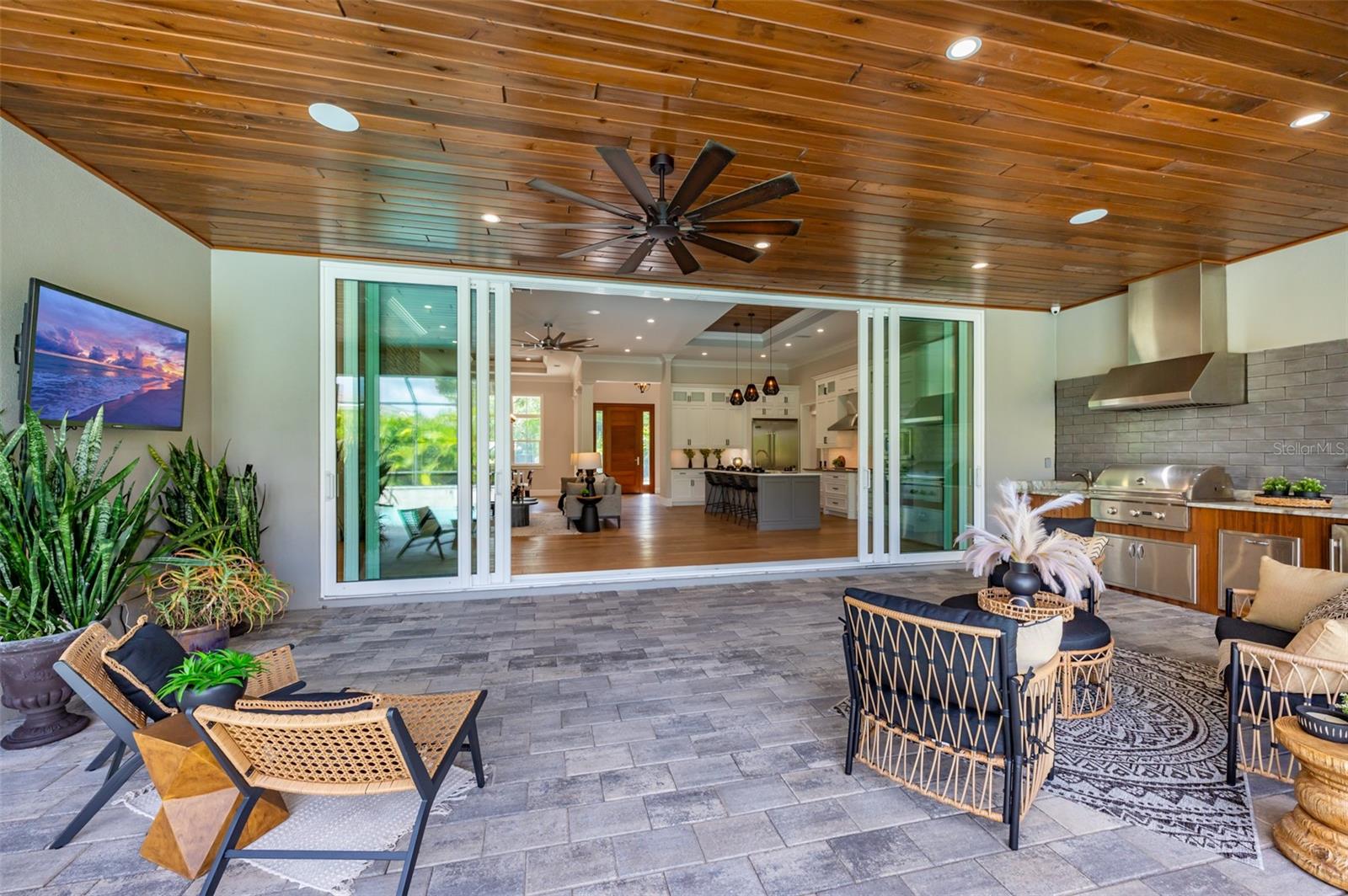 ACREAGE & UNREC - Residential