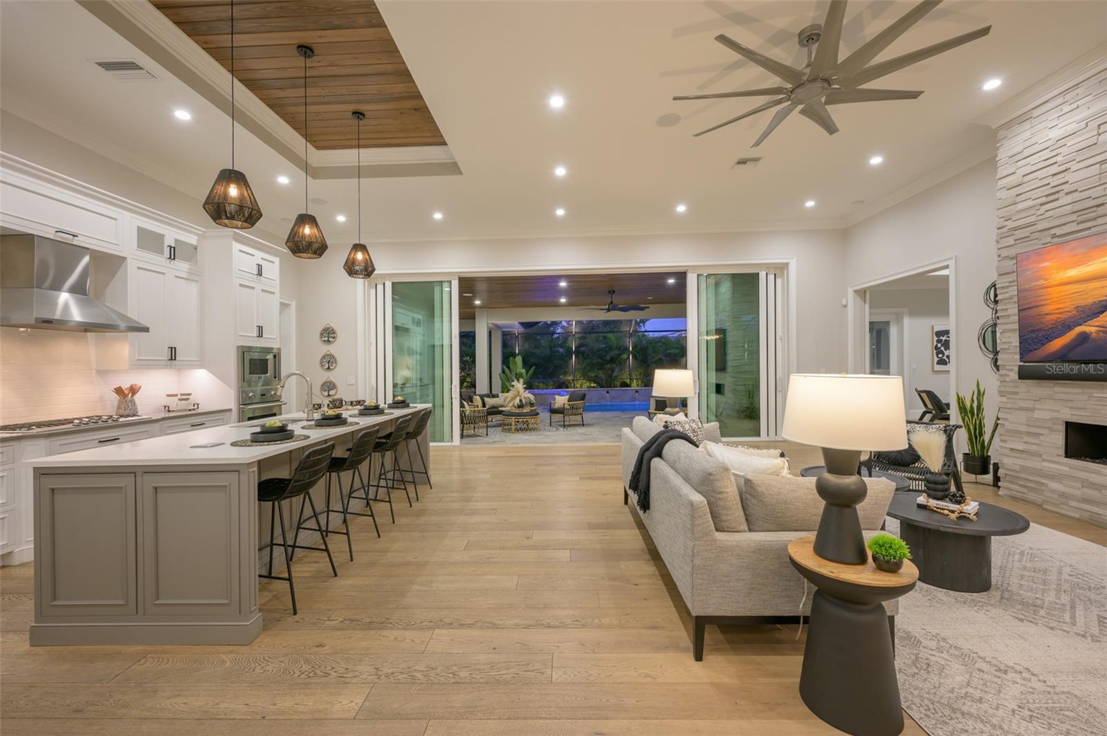 ACREAGE & UNREC - Residential