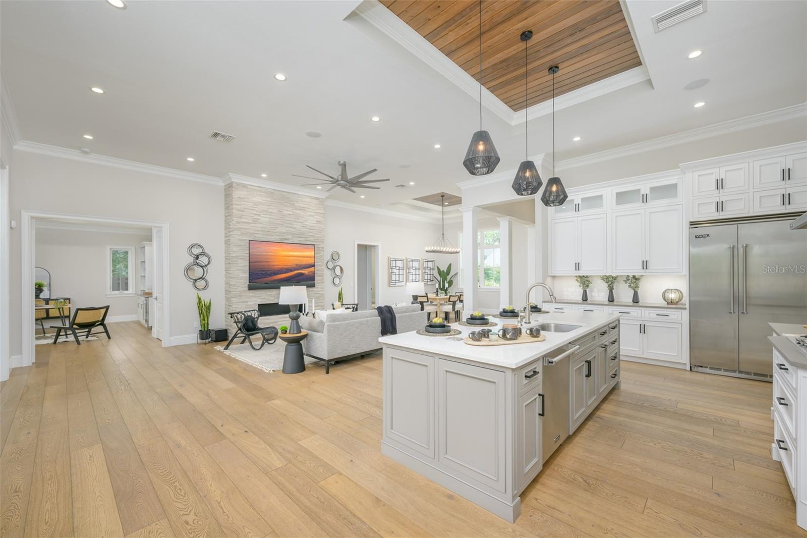 ACREAGE & UNREC - Residential