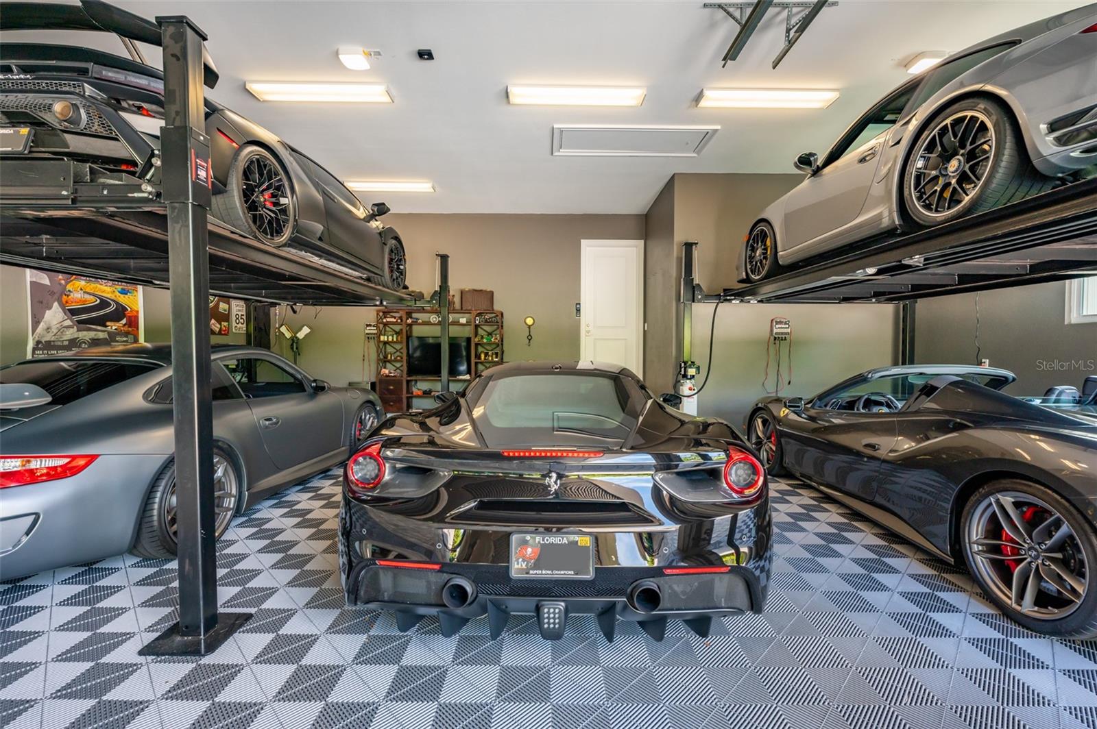 ACREAGE & UNREC - Residential