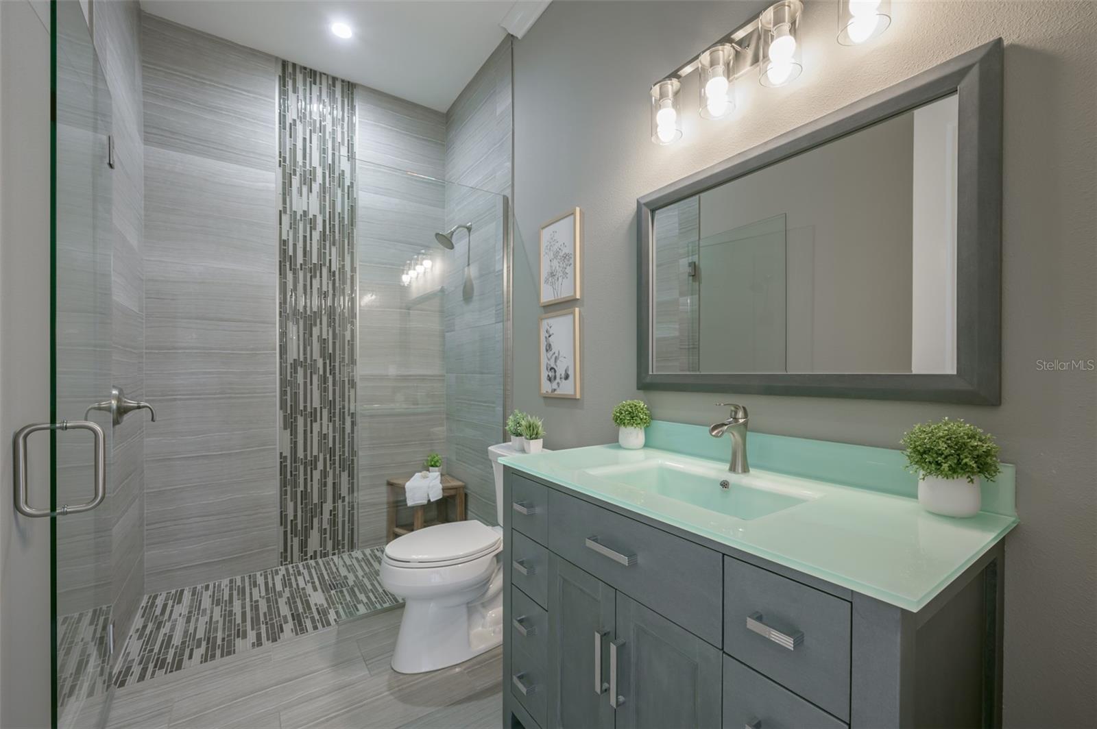 ACREAGE & UNREC - Residential