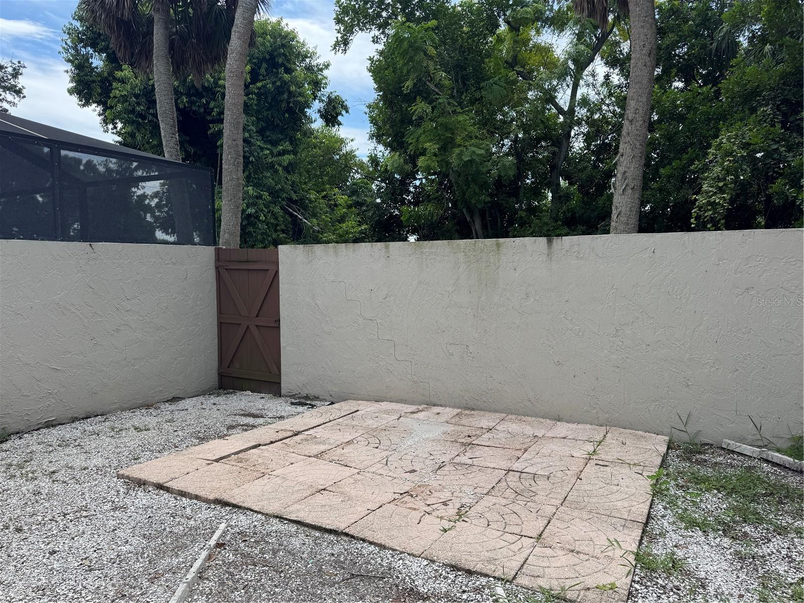 FORTY THREE WEST OAKS II - Residential