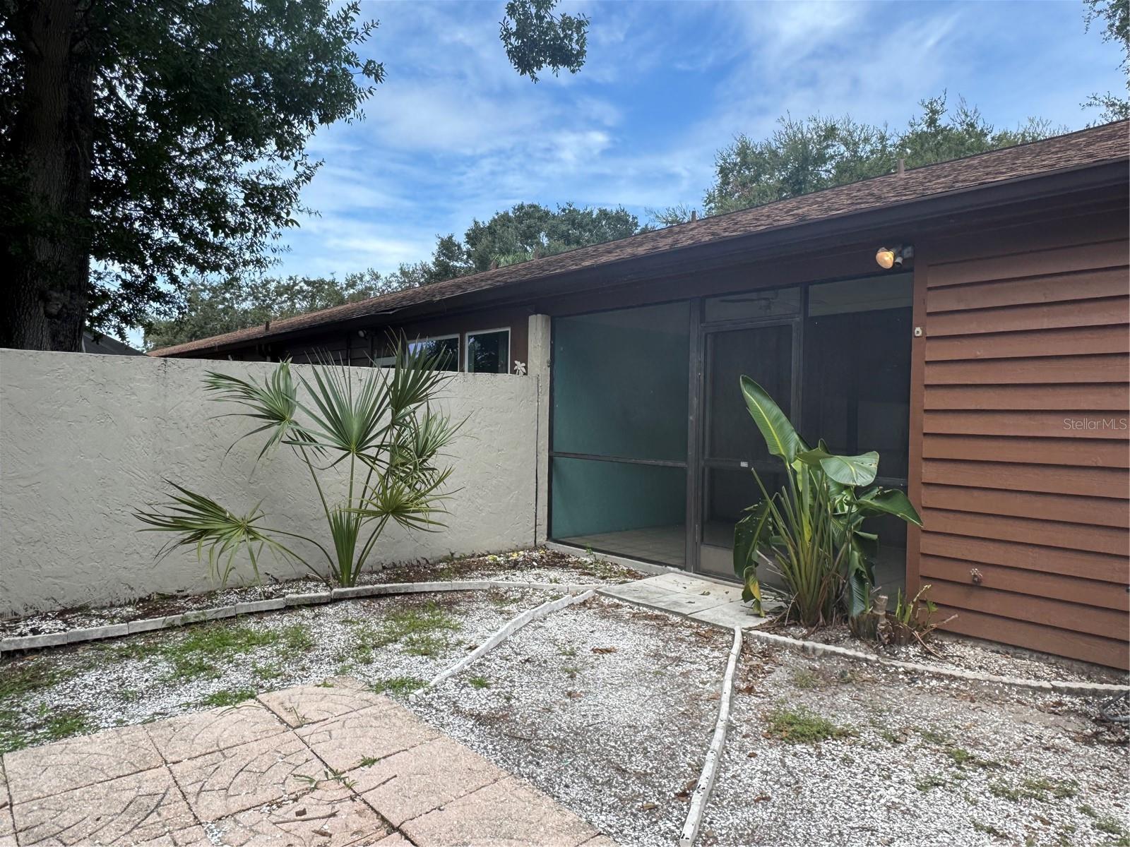 FORTY THREE WEST OAKS II - Residential