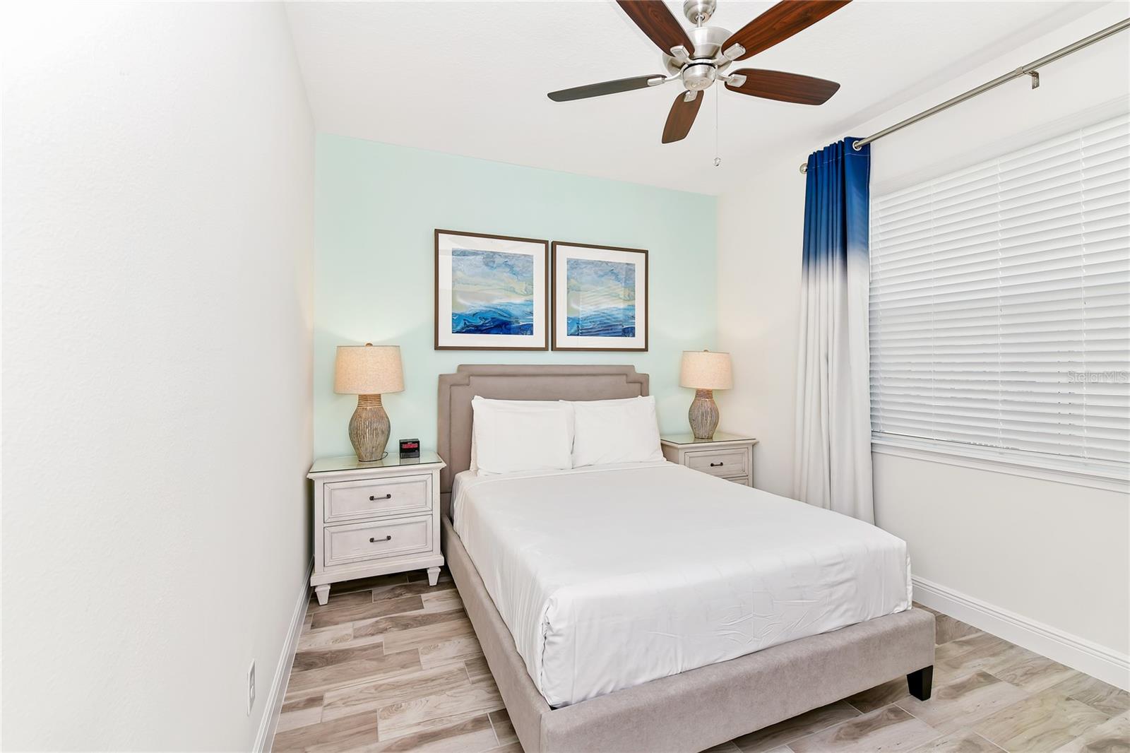 ROLLING OAKS PH 7 PB 30 PGS 167-169 LOT 20 - Residential Lease