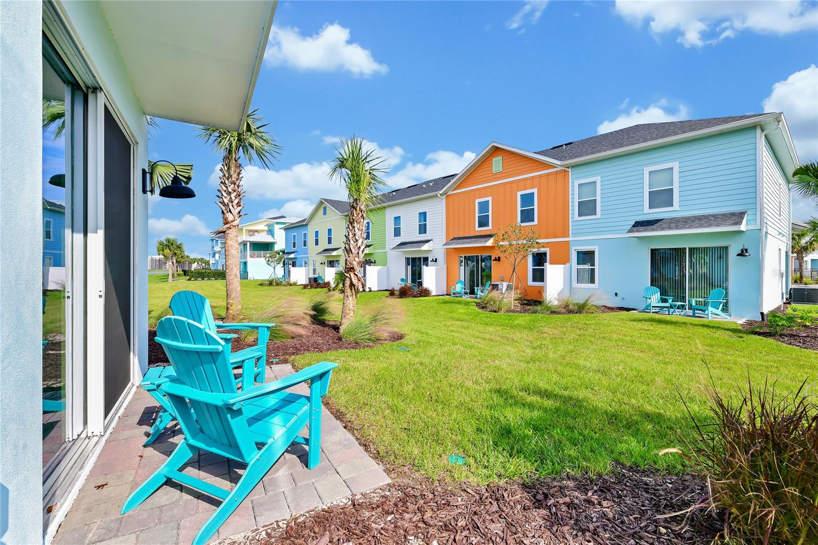 ROLLING OAKS PH 7 PB 30 PGS 167-169 LOT 20 - Residential Lease