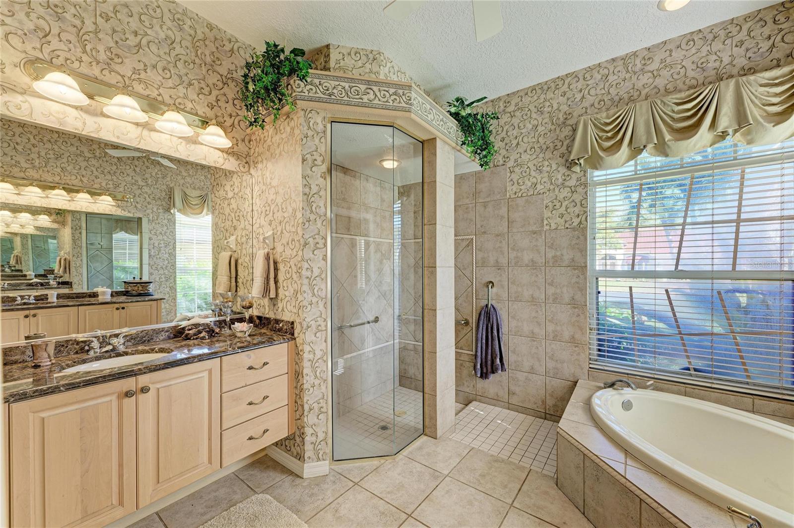 AMBERLEA 2 - Residential