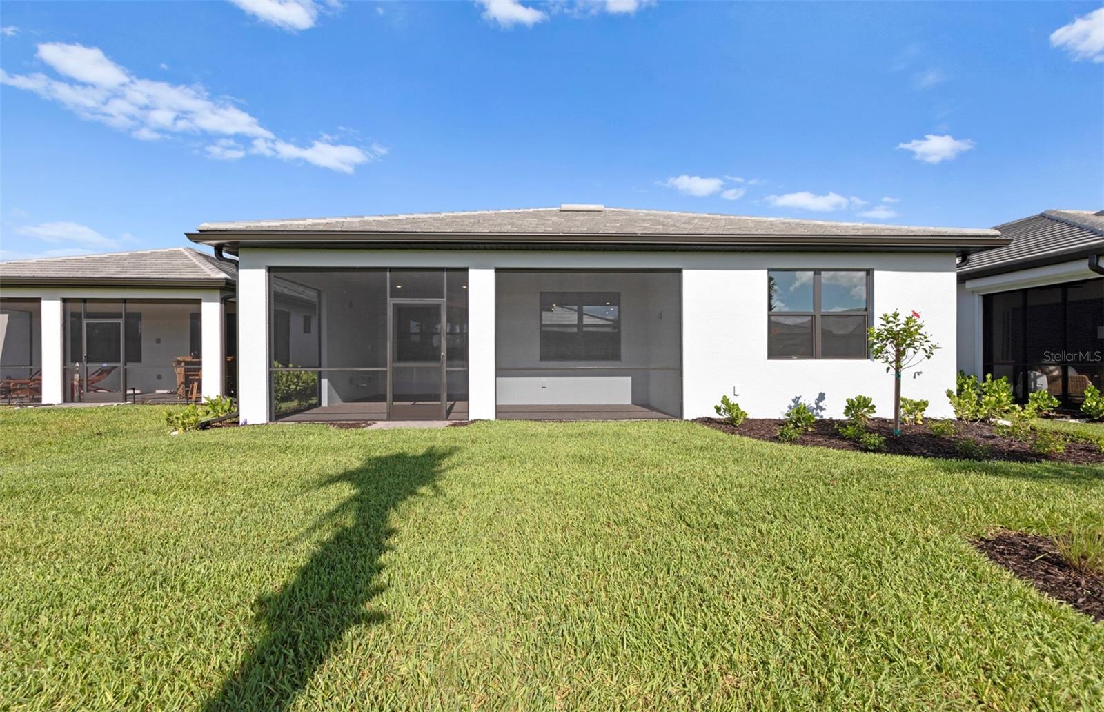 ARBOR OAKS AT THE WOODLANDS - Residential