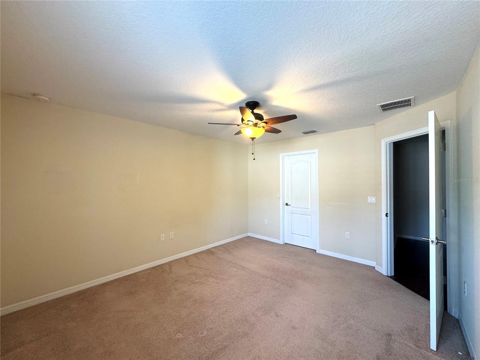 RIVER OAKS RESERVE PH 2 - Residential Lease