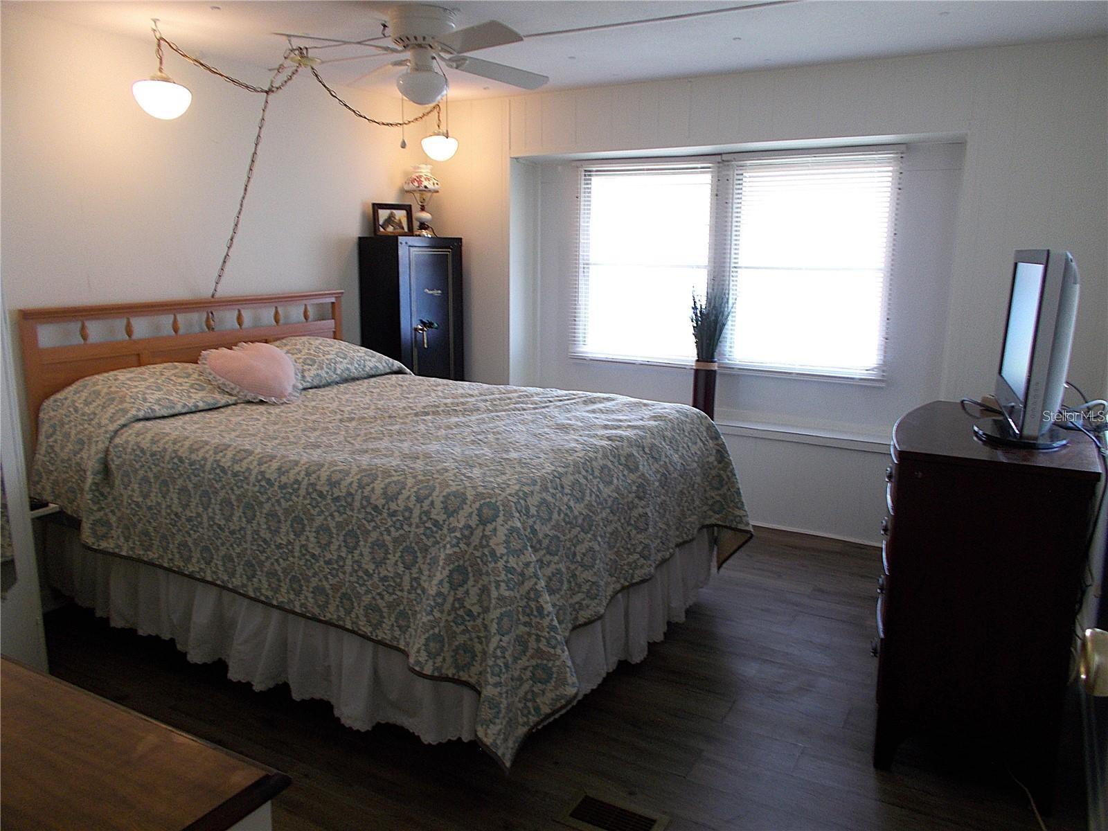 SANDALWOOD PARK - Residential