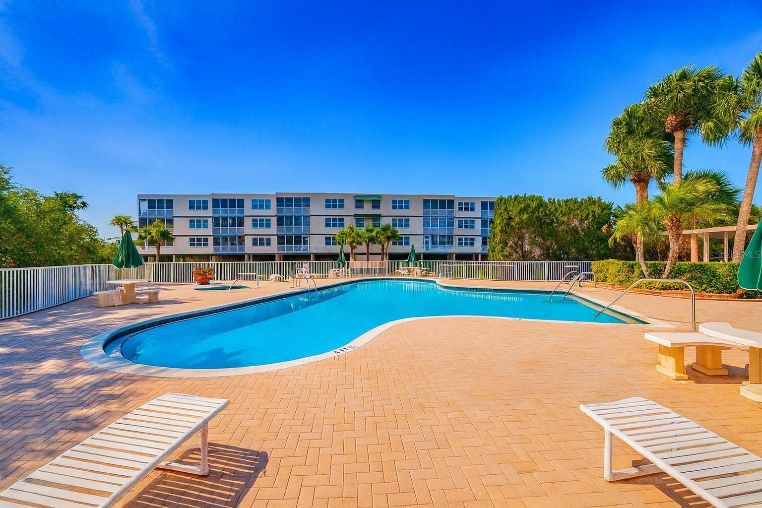 SHORES OF LONG BAYOU CONDO - Residential