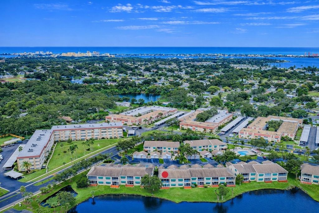 Photo of 6363 99th Way N #12I, St Petersburg, FL 33708 (MLS # TB8465915)