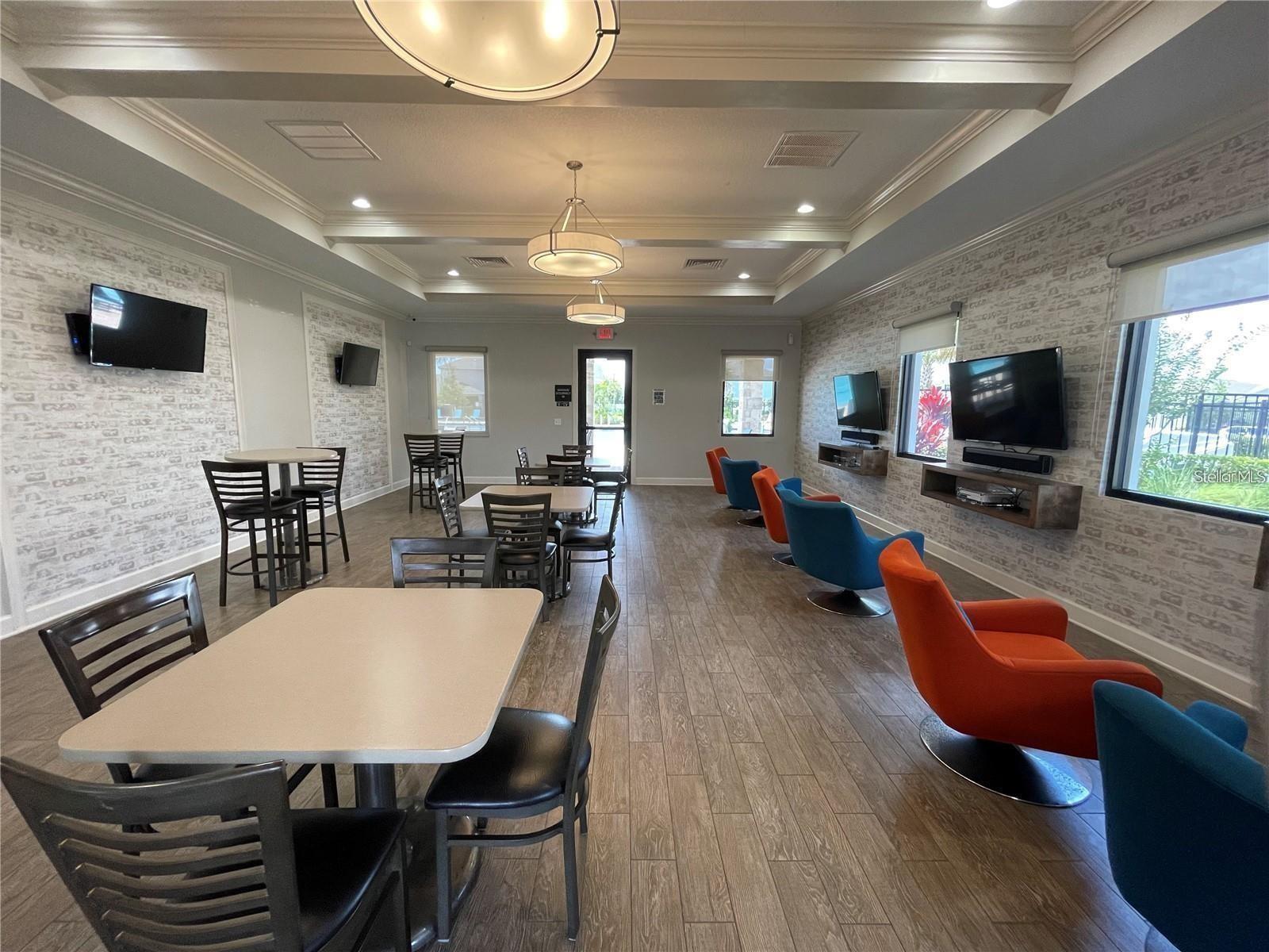 STOREY LAKE PH I-3A - Residential Lease