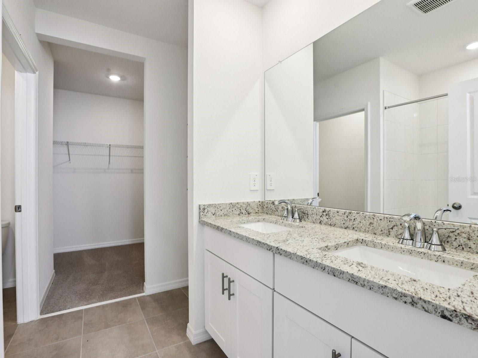 BENTON HILLS - Residential