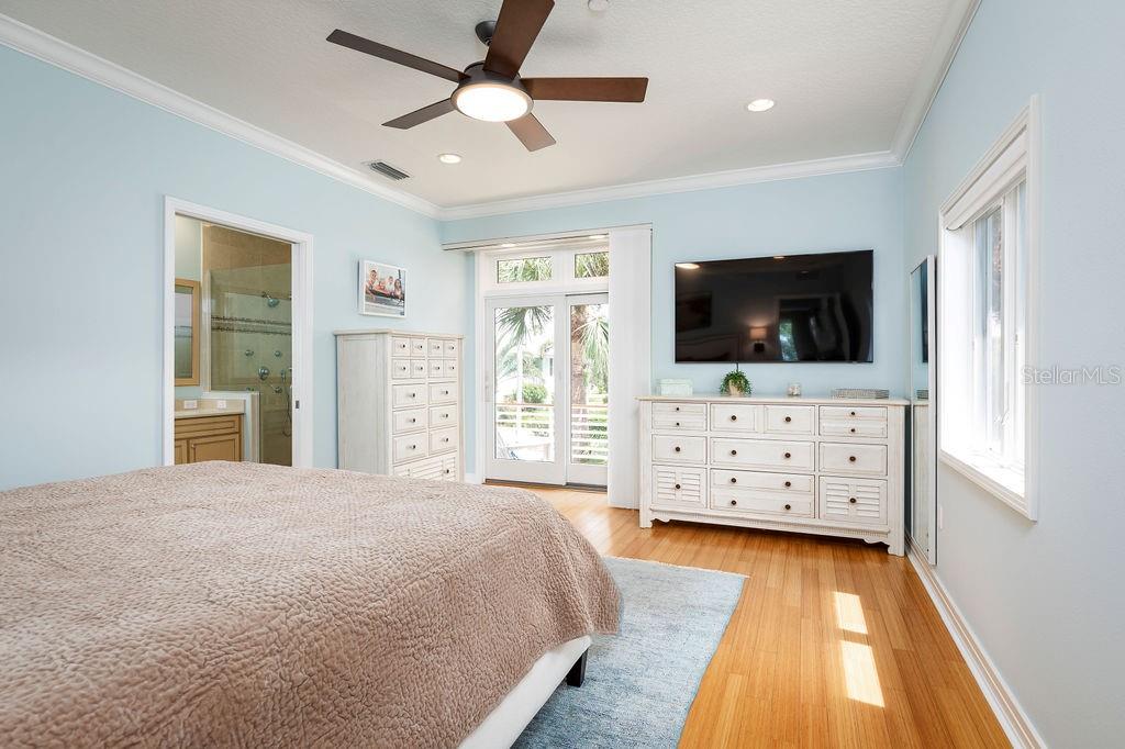 CONRAD BEACH - Residential