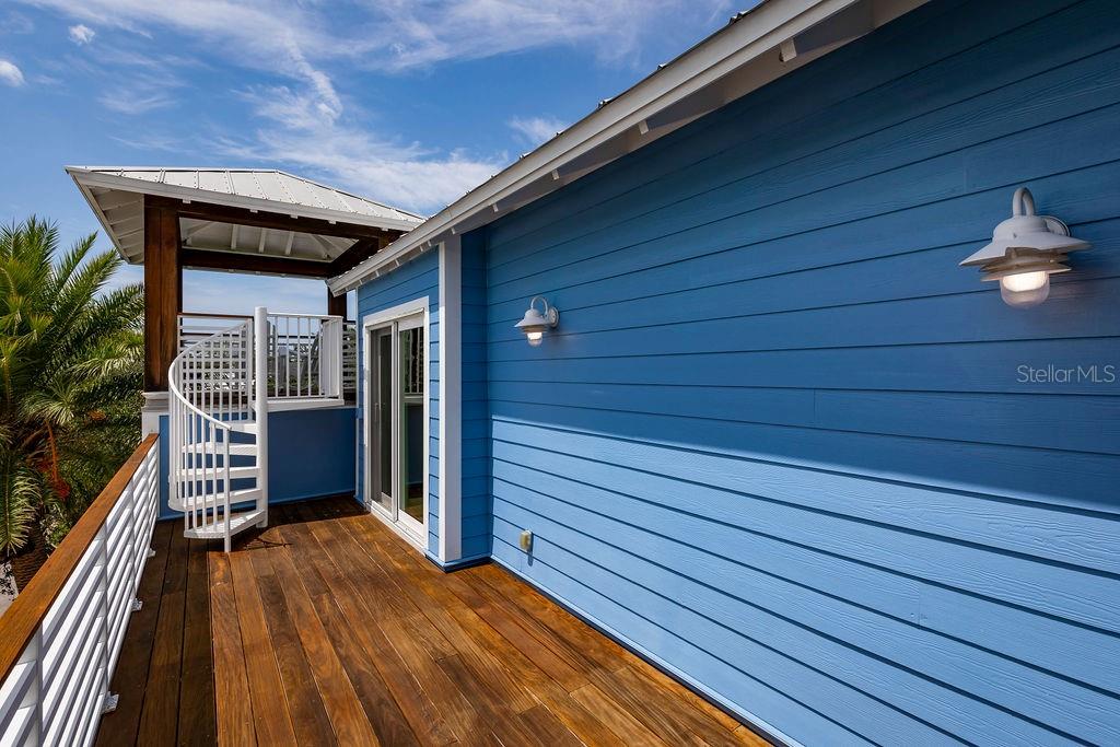 CONRAD BEACH - Residential