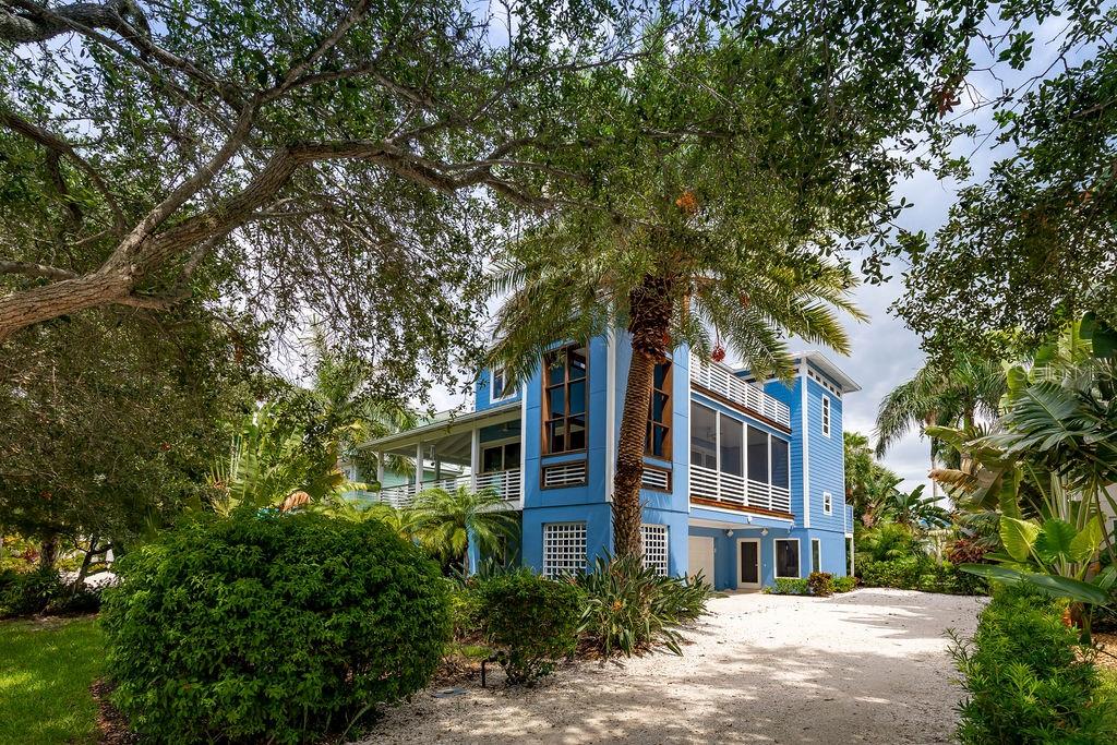 CONRAD BEACH - Residential