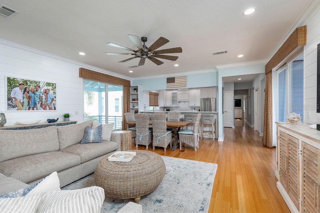 CONRAD BEACH - Residential