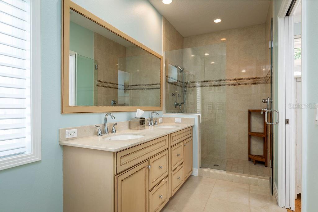 CONRAD BEACH - Residential