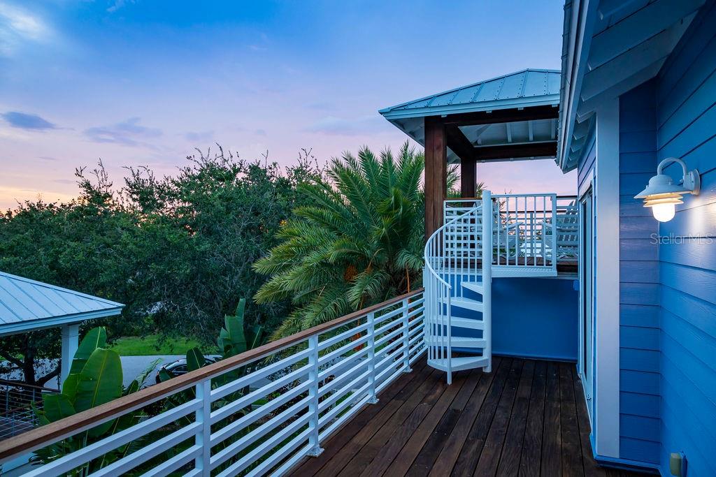 CONRAD BEACH - Residential