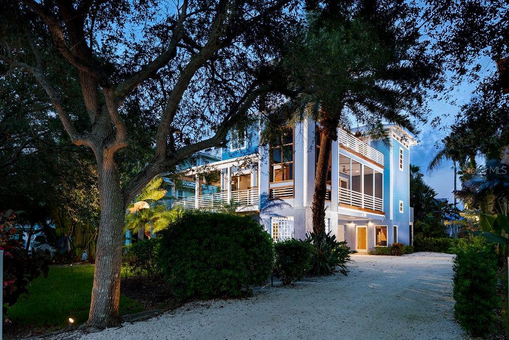 CONRAD BEACH - Residential