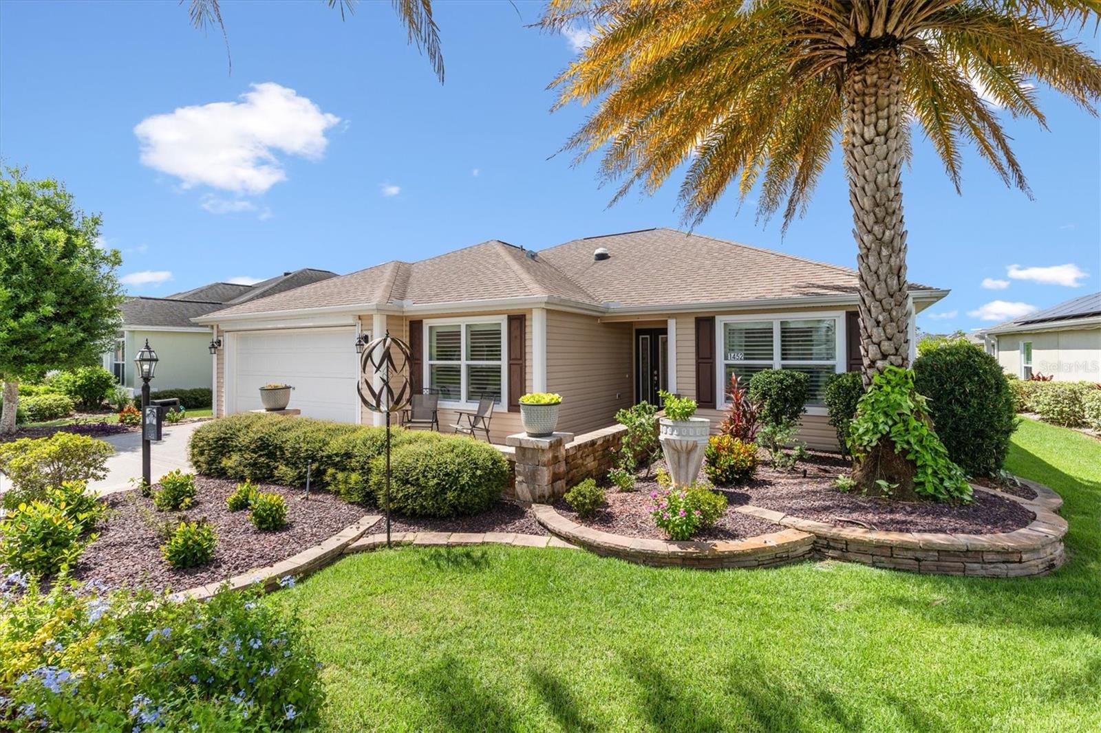 1452 OLUSTEE PLACE