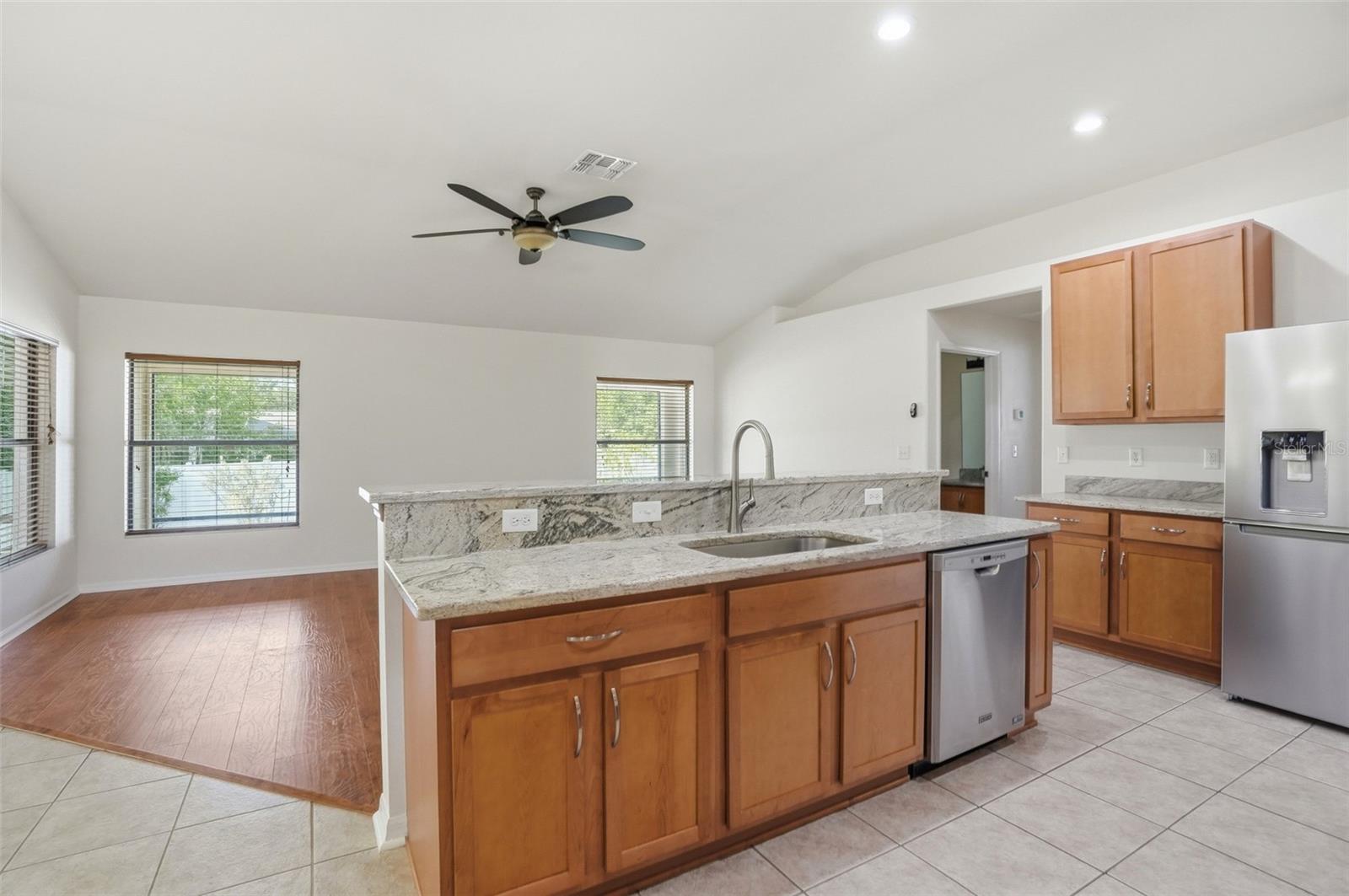 SPRING HILL - Residential