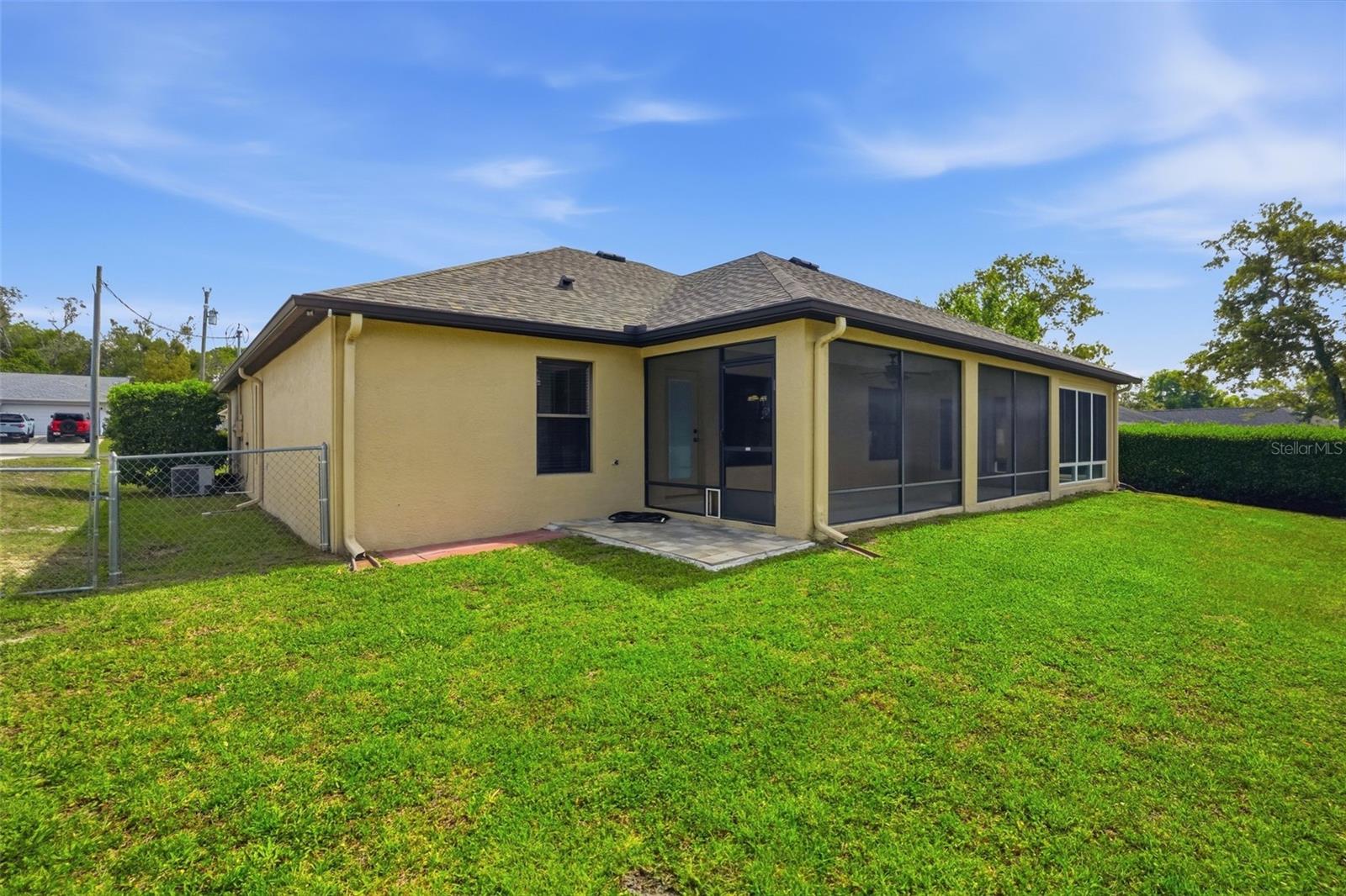 SPRING HILL - Residential