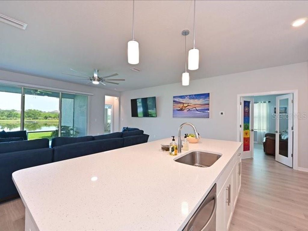Photo of 8251 Abalone Loop, Parrish, FL 34219 (MLS # A4691952)