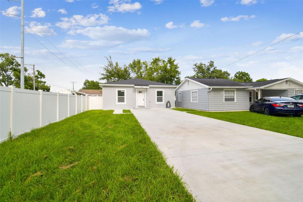 Photo of 6819 N Sterling Avenue, Tampa, FL 33614 (MLS # TB8424090)