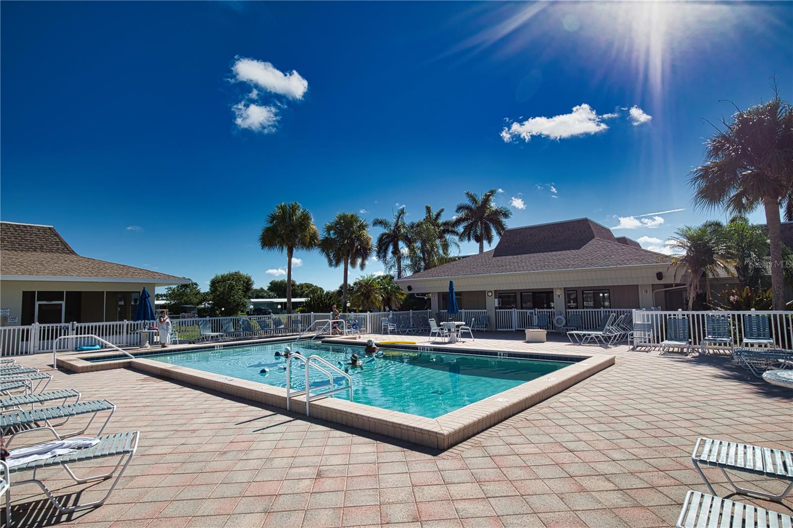 LA CASA MHP CO-OP - Land