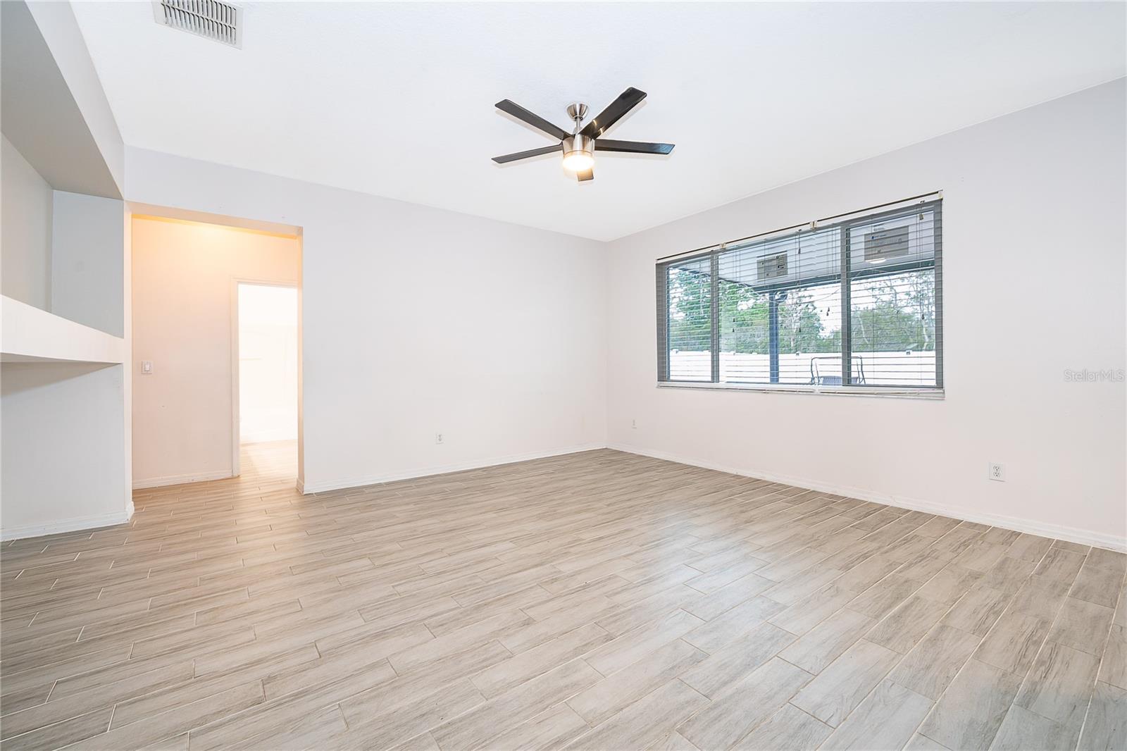 AVALON PARK VILLAGE 05 51 58 - Residential