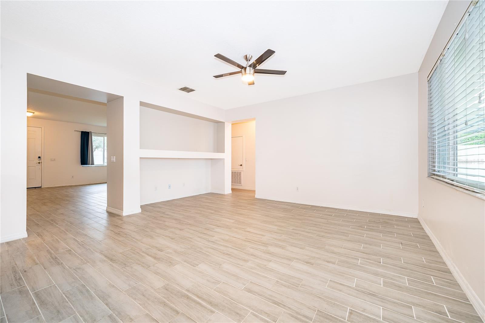 AVALON PARK VILLAGE 05 51 58 - Residential