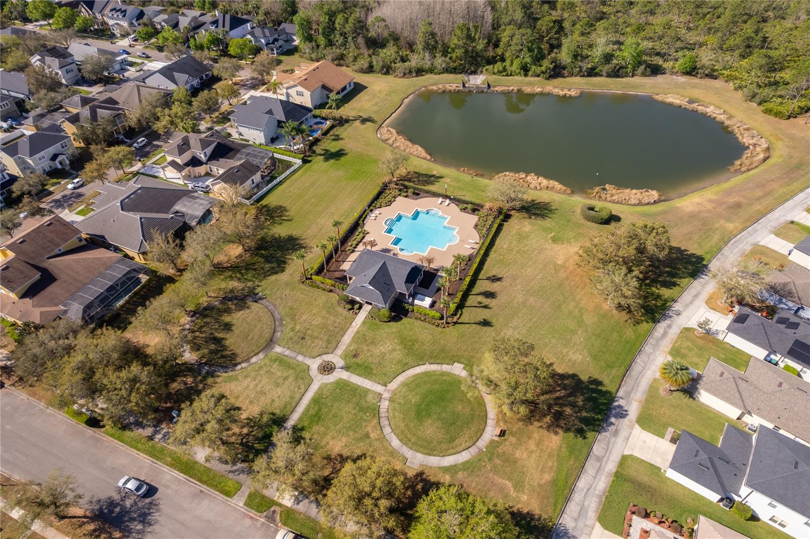 AVALON PARK VILLAGE 05 51 58 - Residential