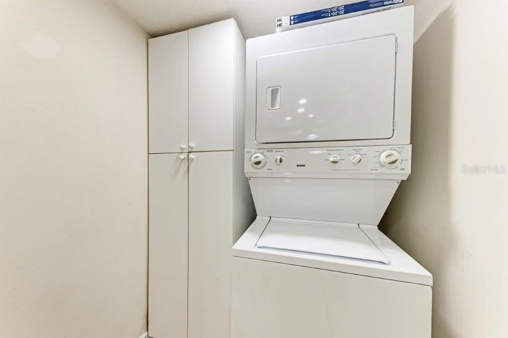 WOODSIDE VILLAGE EAST - Residential