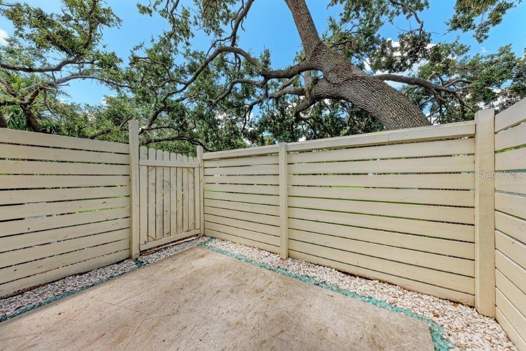 WOODSIDE VILLAGE EAST - Residential