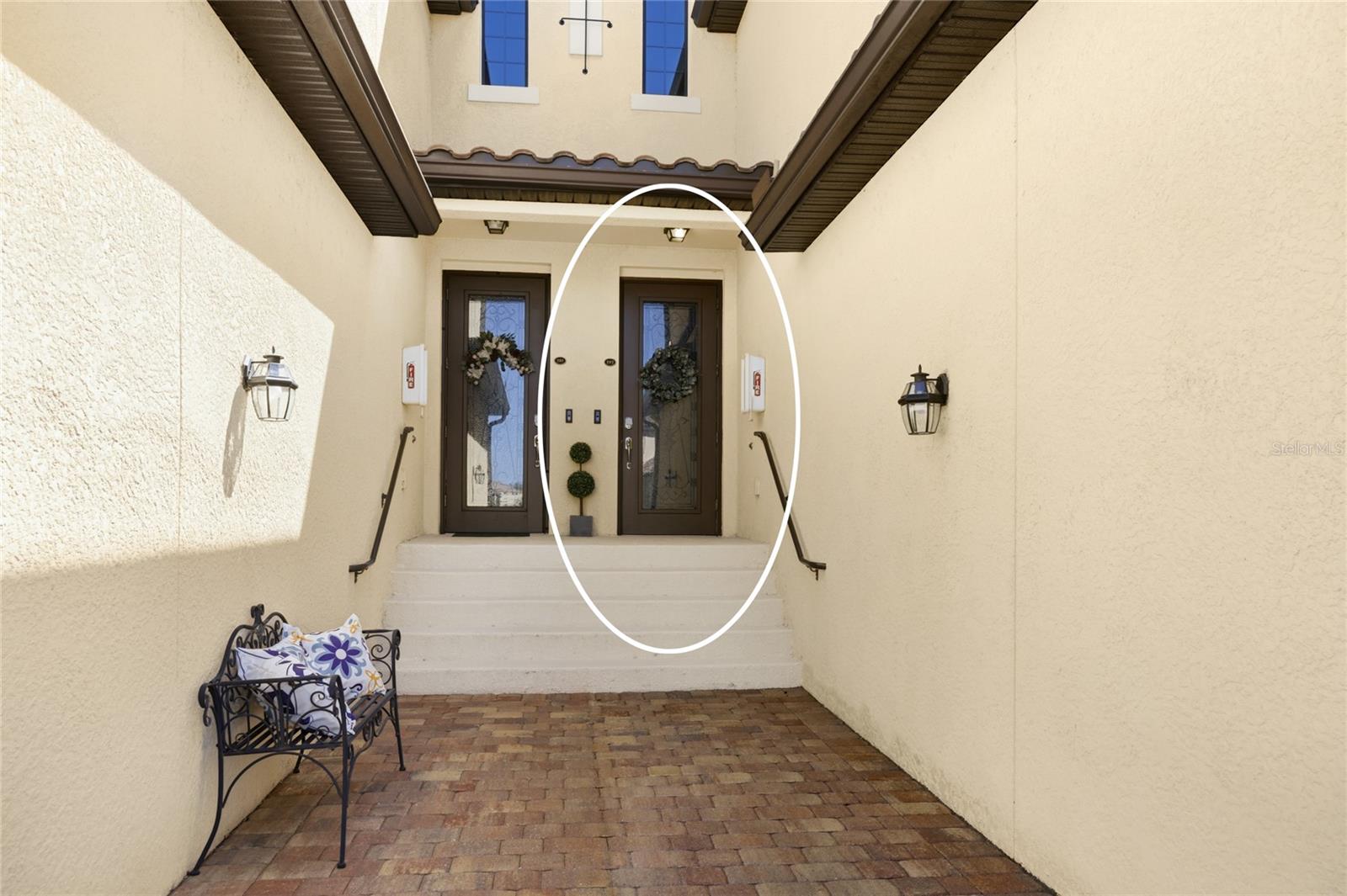 GRAN PARADISO, COACH HOMES IV AT - Residential