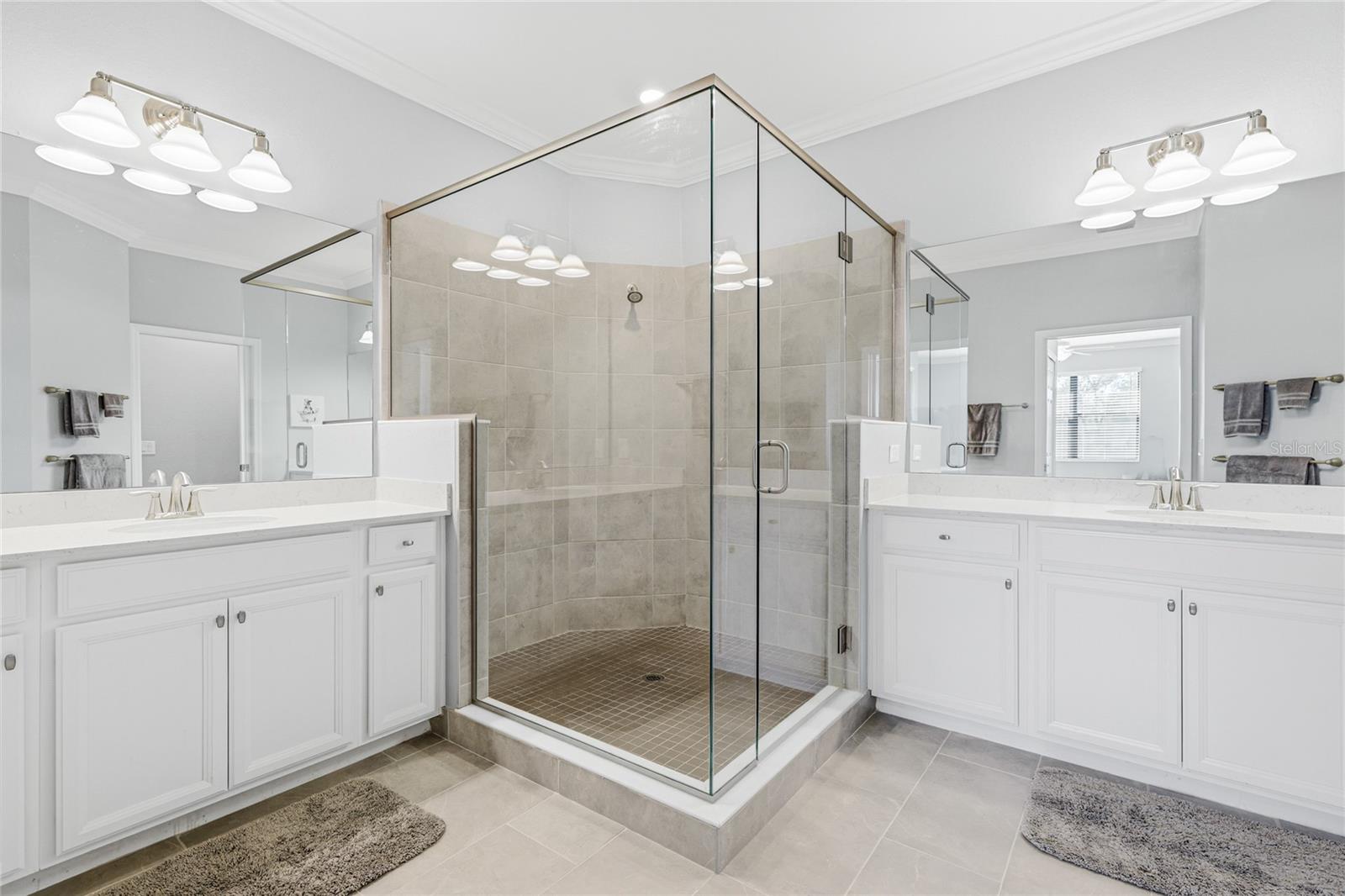 GRAN PARADISO, COACH HOMES IV AT - Residential