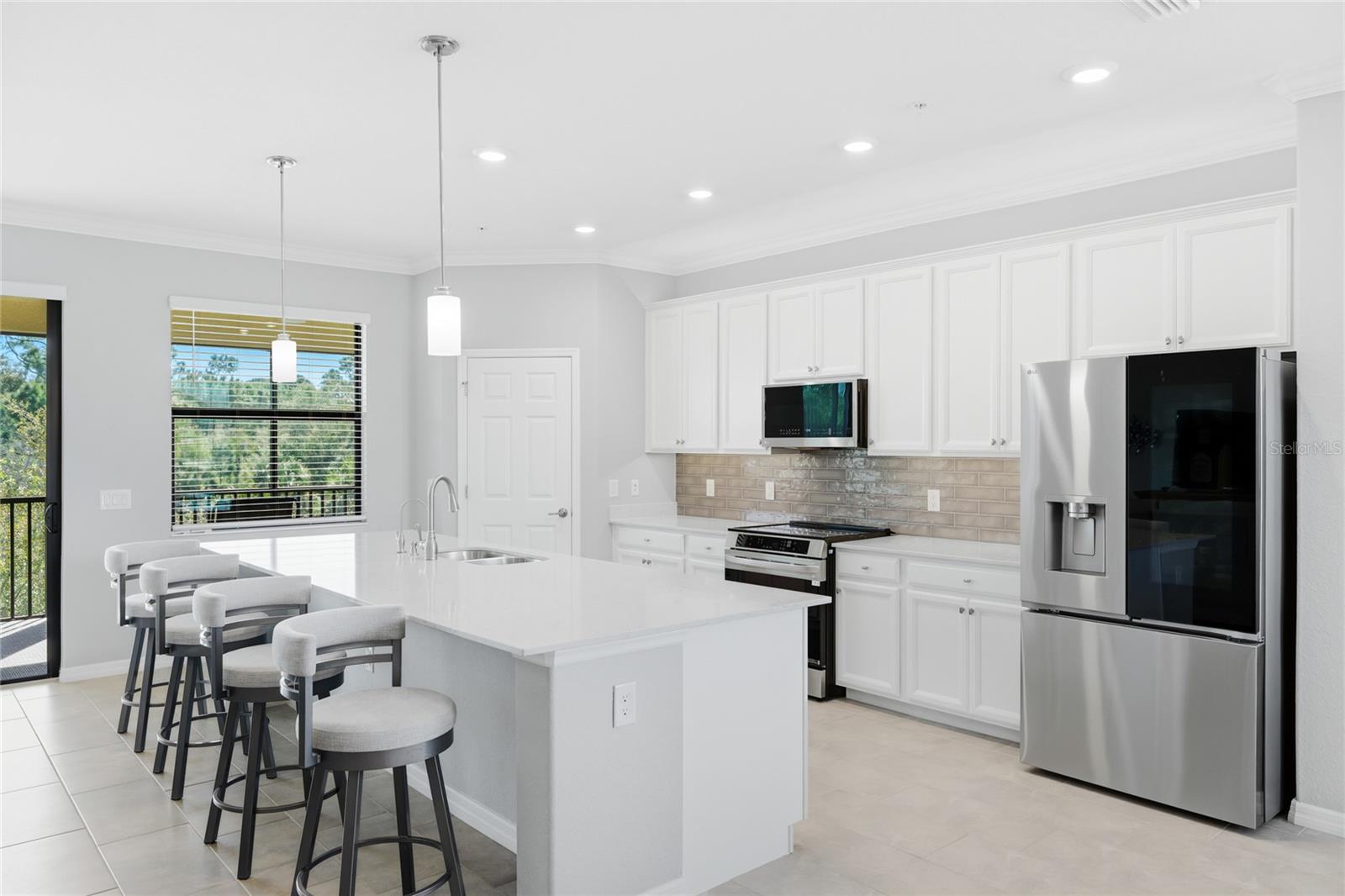 GRAN PARADISO, COACH HOMES IV AT - Residential