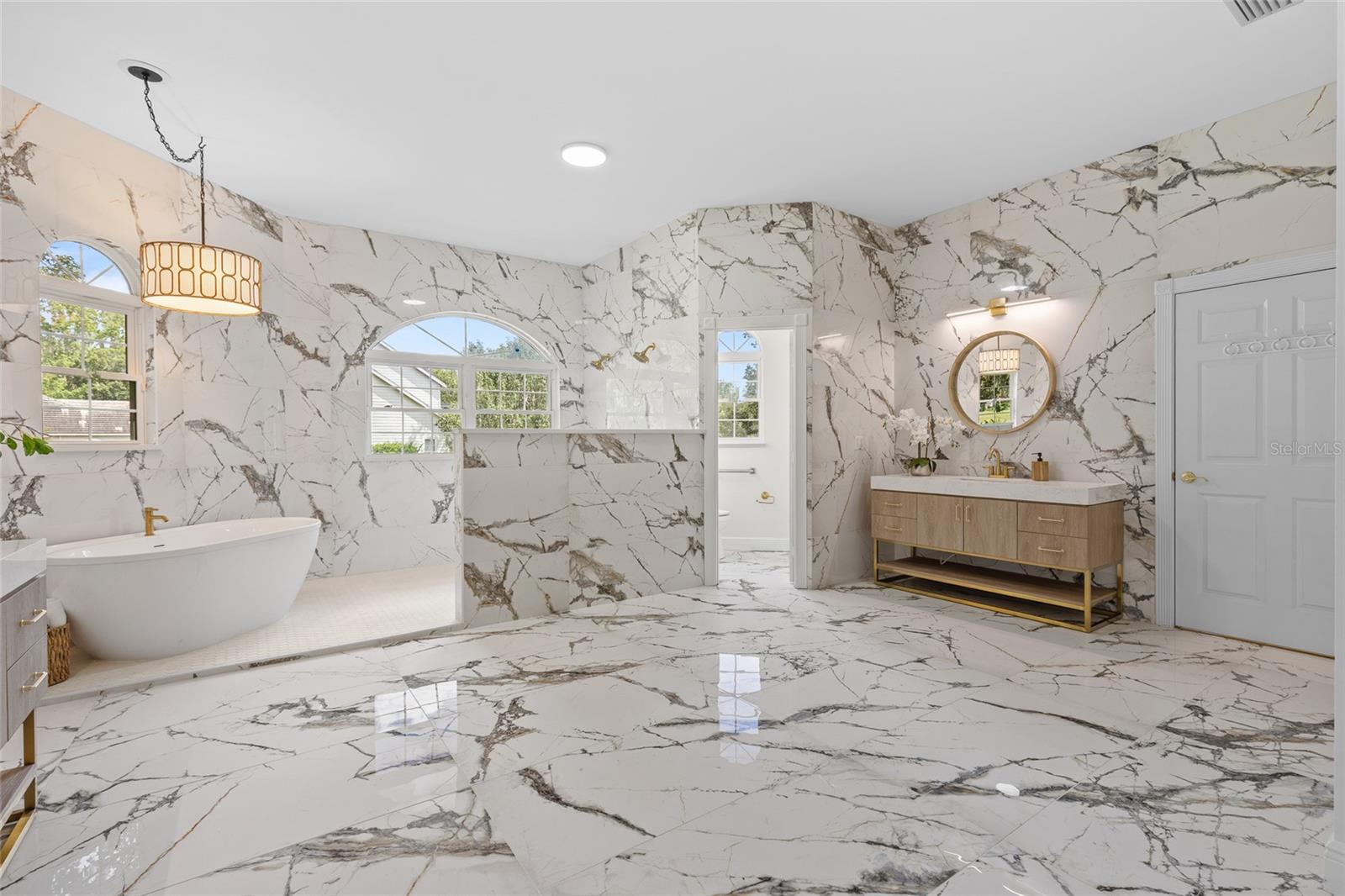 COUNTRY CLUB/OCALA UN 01 - Residential