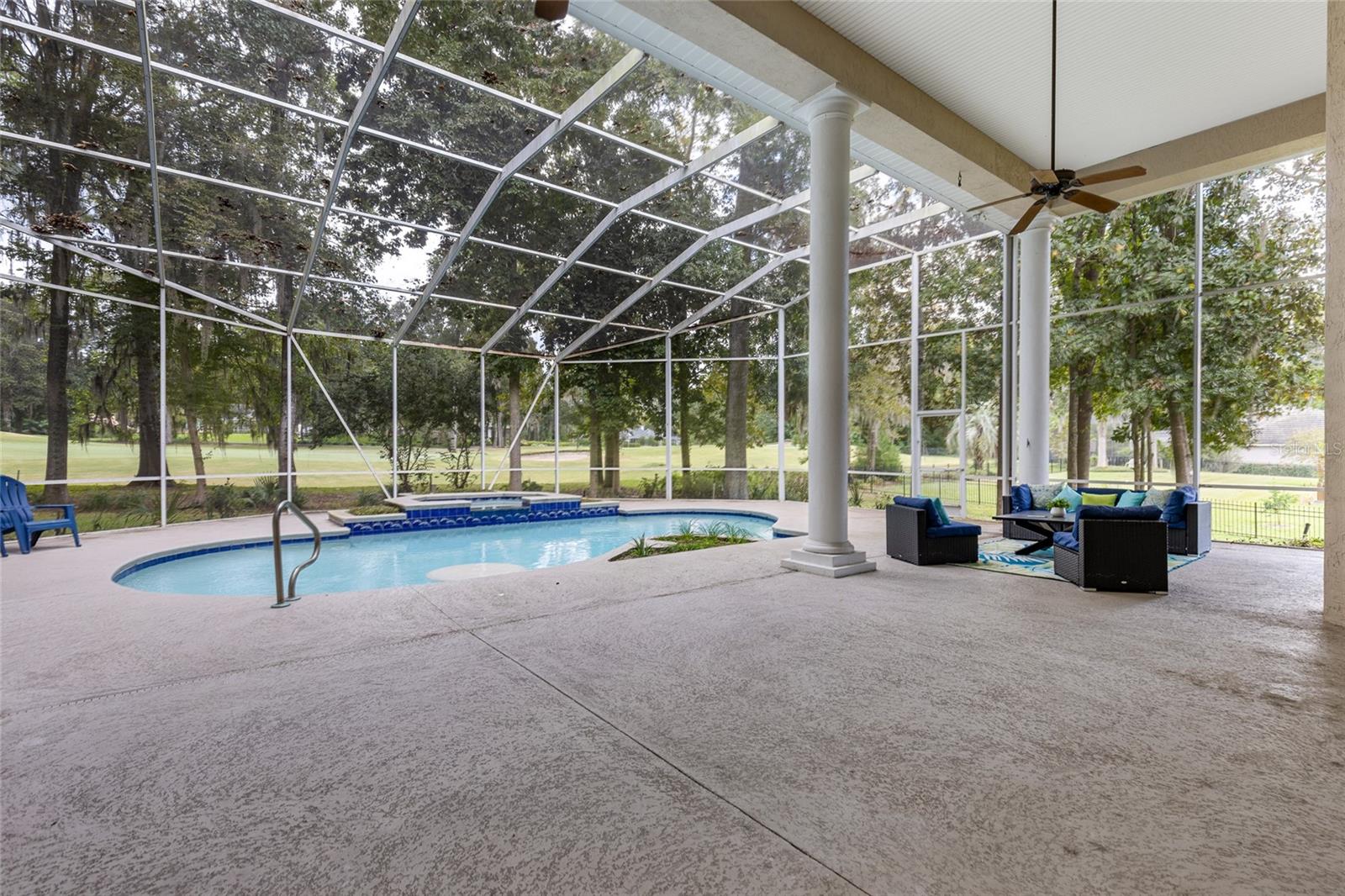 COUNTRY CLUB/OCALA UN 01 - Residential