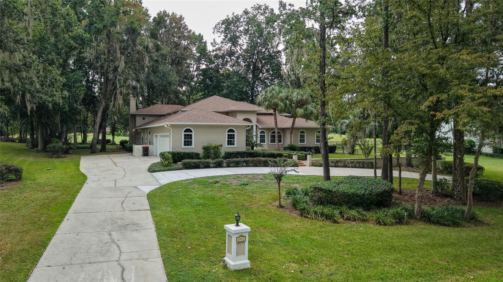 COUNTRY CLUB/OCALA UN 01 - Residential