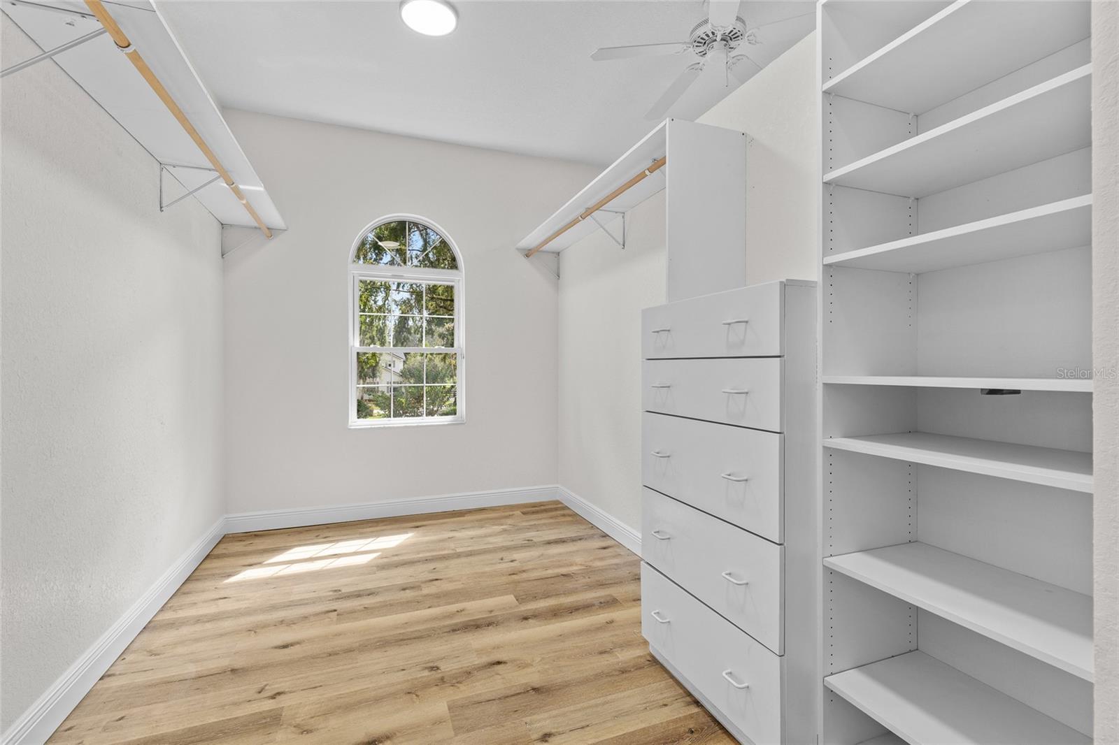 COUNTRY CLUB/OCALA UN 01 - Residential