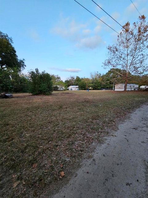 Tiny photo for 13585 SE 119th Street, Ocklawaha, FL 32179 (MLS # O6412346)