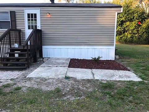 Tiny photo for 13585 SE 119th Street, Ocklawaha, FL 32179 (MLS # O6412346)