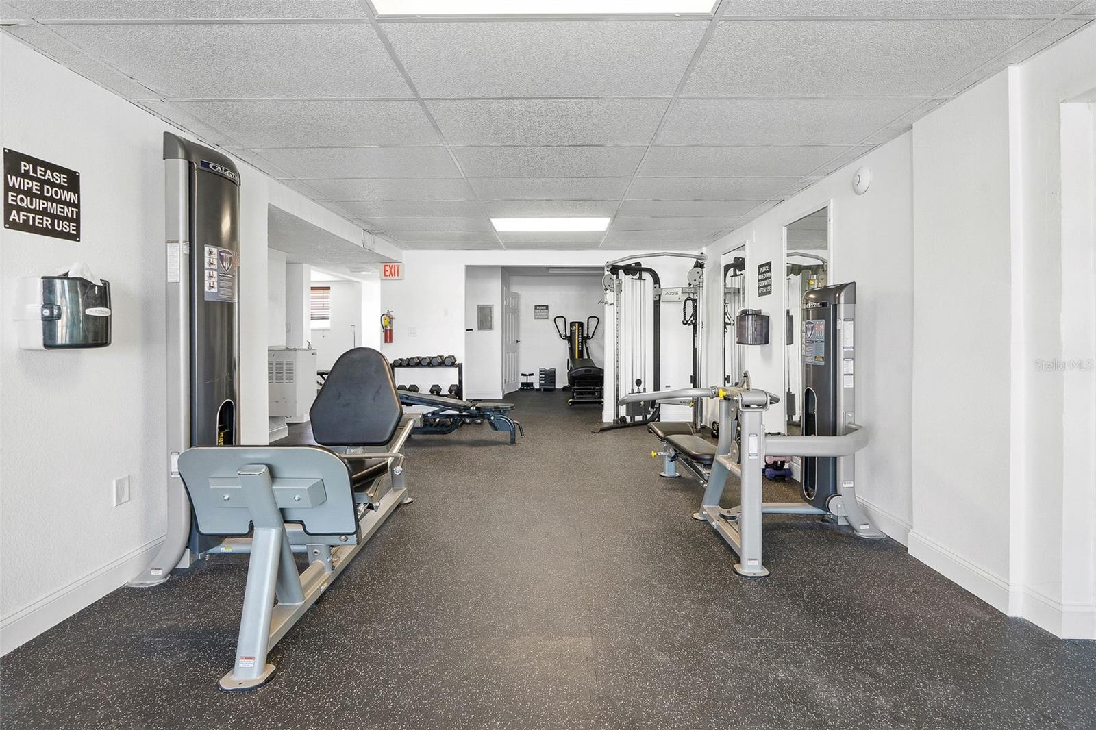 BOCA CIEGA POINT EAST - Residential