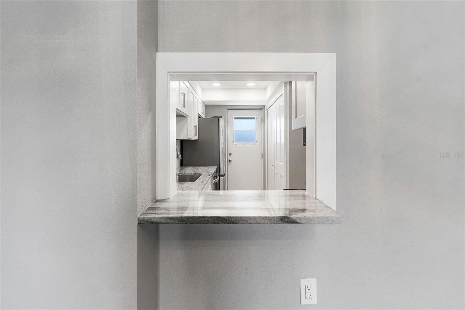 BOCA CIEGA POINT EAST - Residential