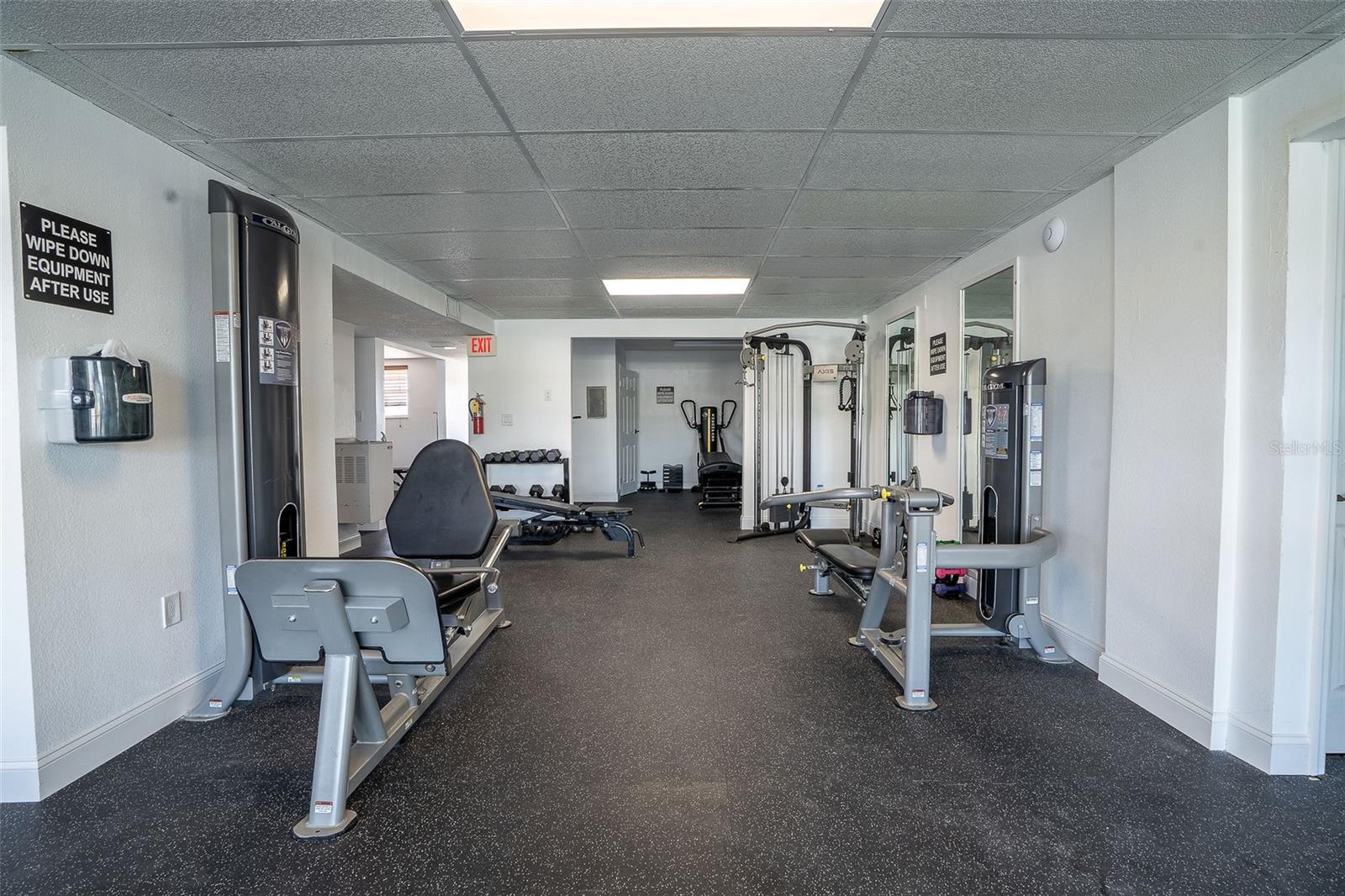 BOCA CIEGA POINT EAST - Residential