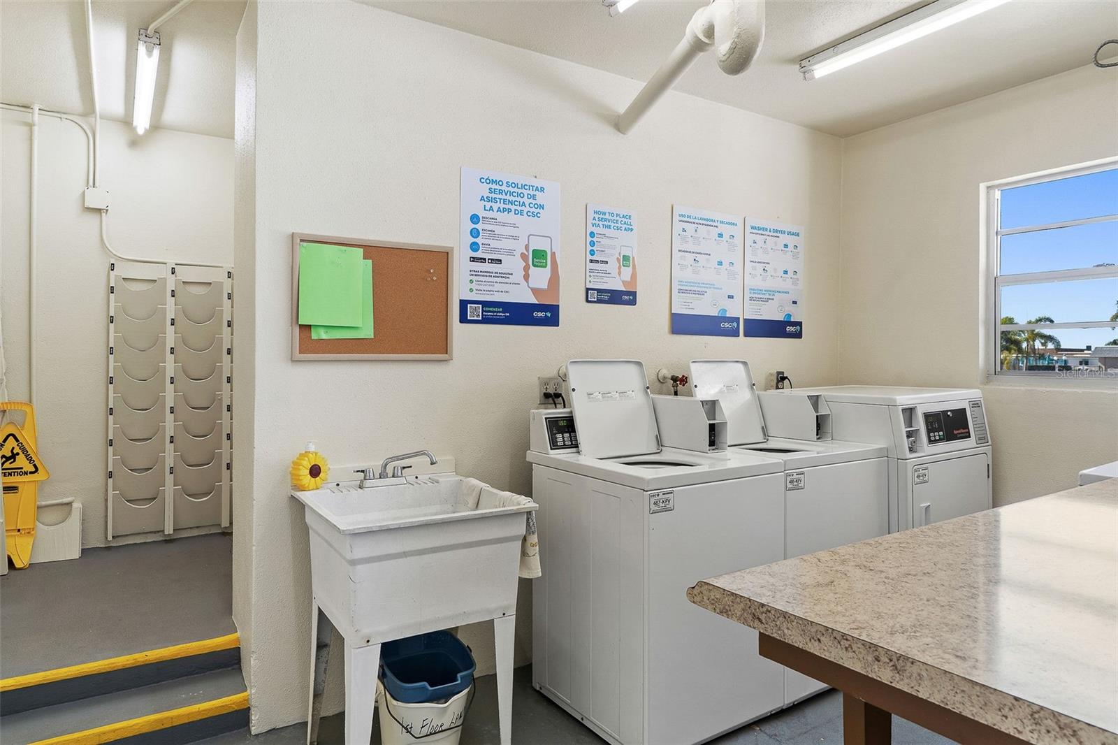 BOCA CIEGA POINT EAST - Residential