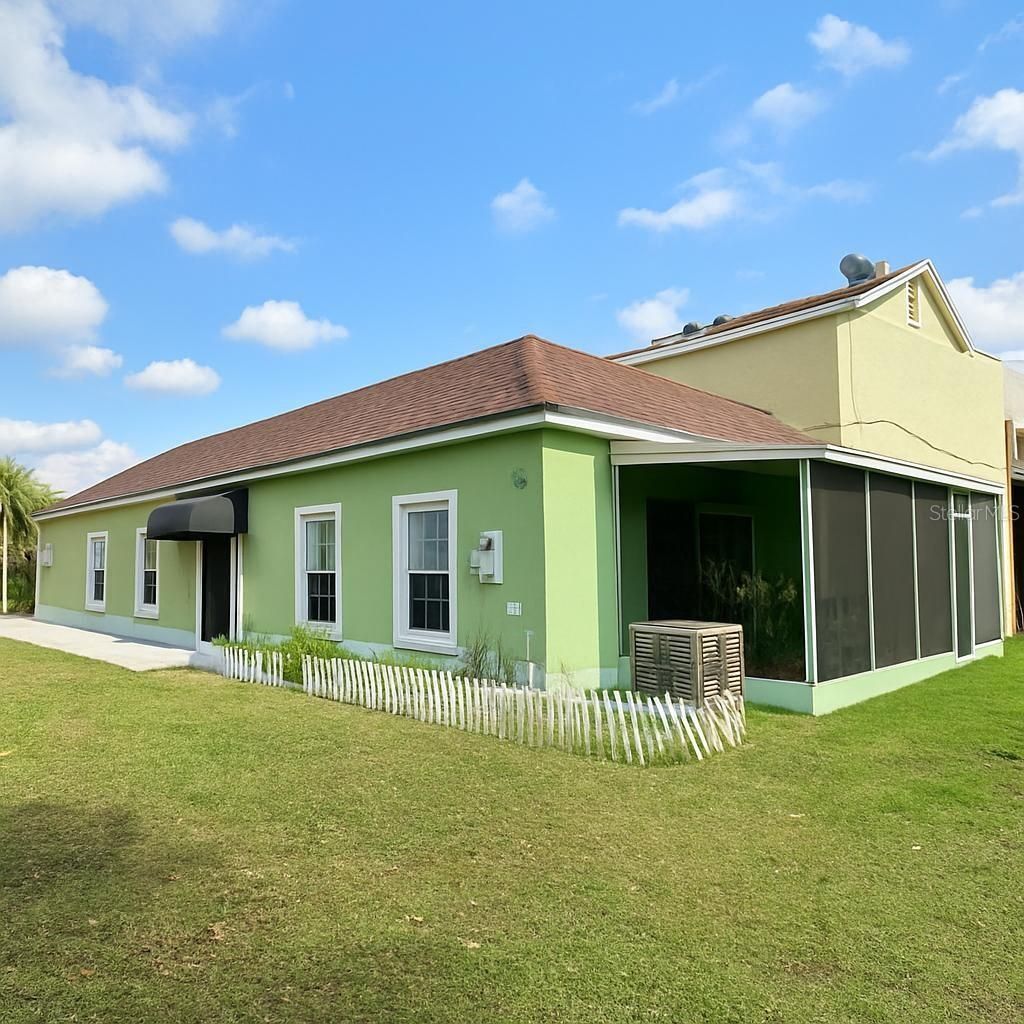 Photo of 1001 Universal Rest Place, Kissimmee, FL 34744 (MLS # S5140068)